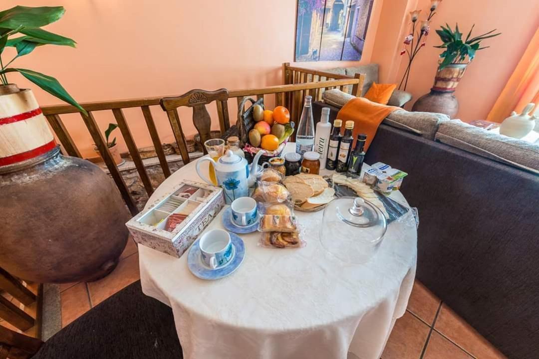 Apartamentos & Casa Rural Boada Con Jardin Interior Y Barbacoa Villamiel Bagian luar foto